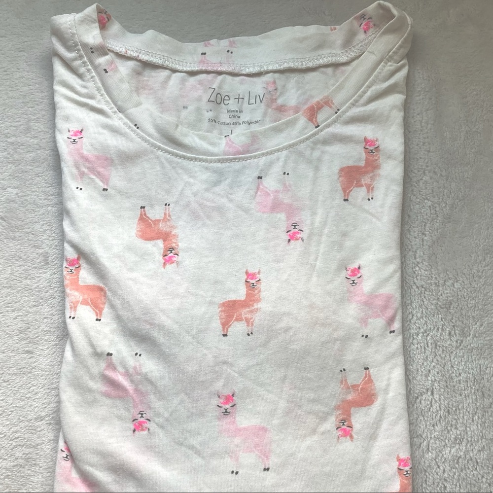 NWOT Zoe + Liv Short Sleeve Llama T-Shirt
